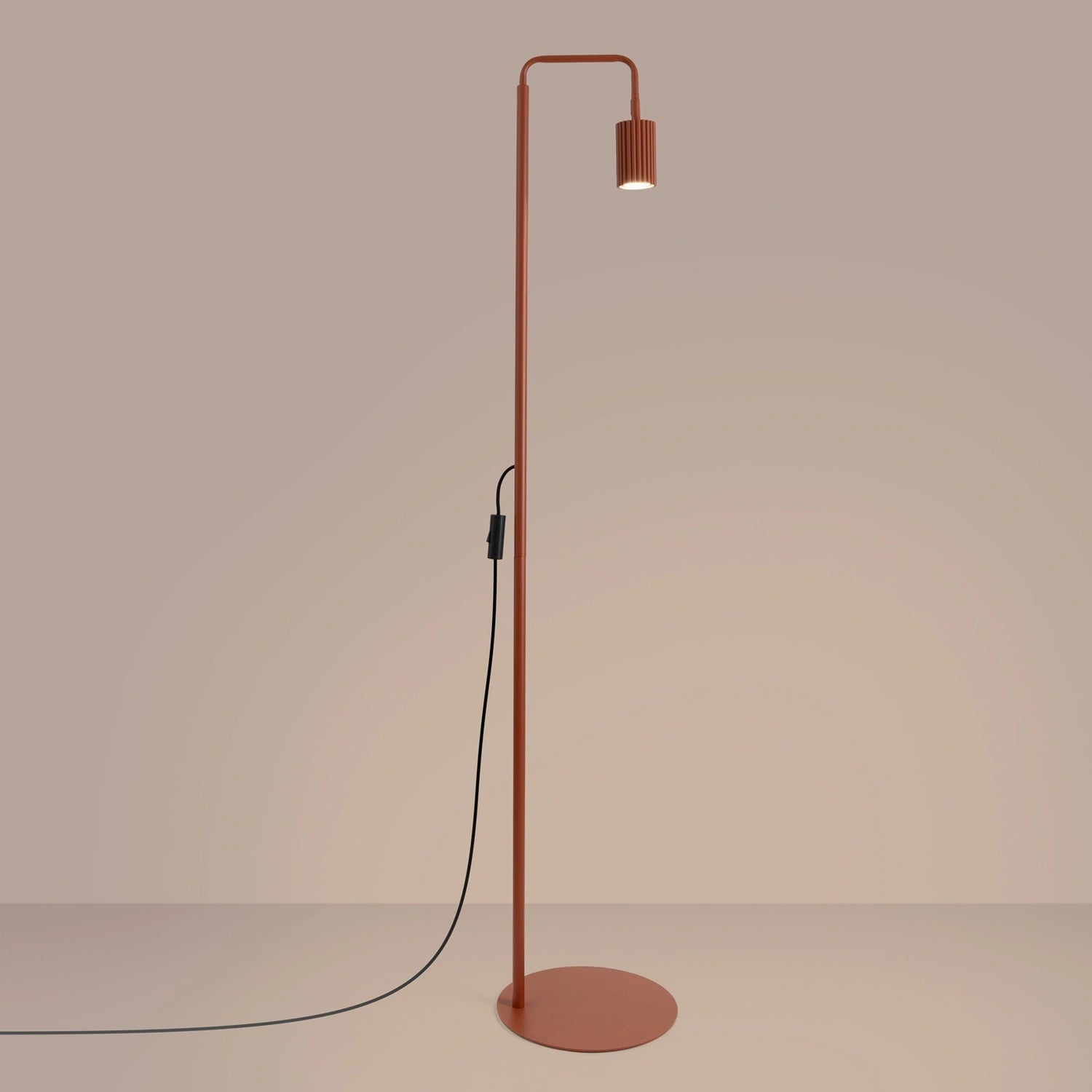 Stehlampe "KARBON 1"