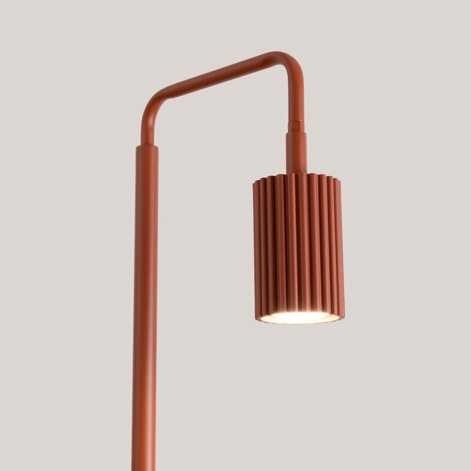 Stehlampe "KARBON 1"