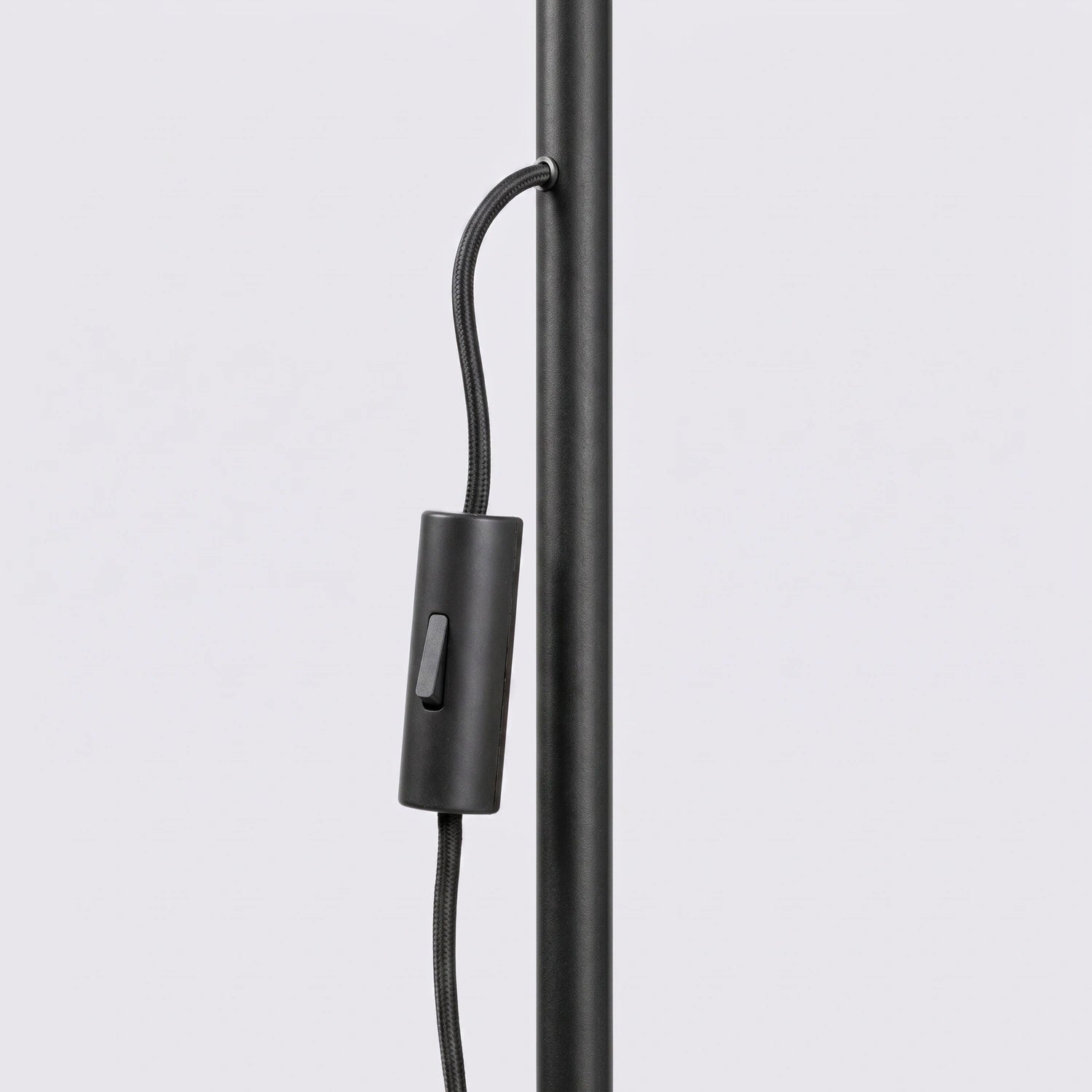 Stehlampe "KARBON 1"