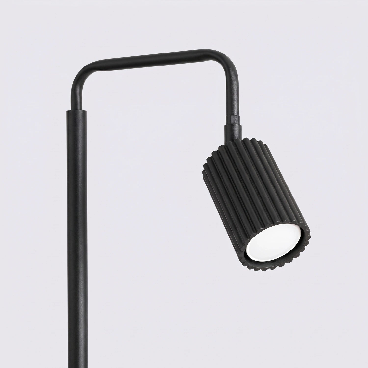 Stehlampe "KARBON 1"
