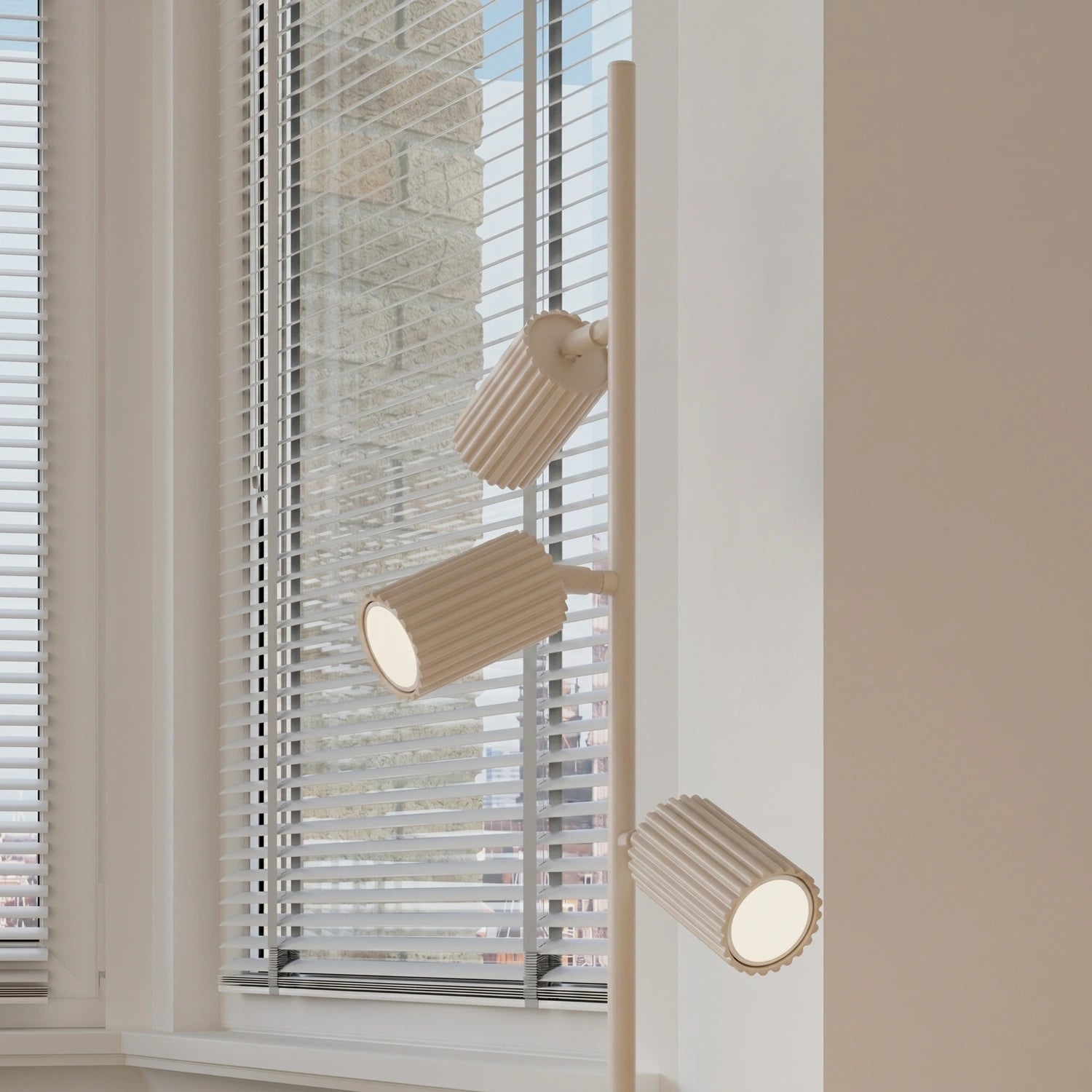 Stehlampe "KARBON 3"
