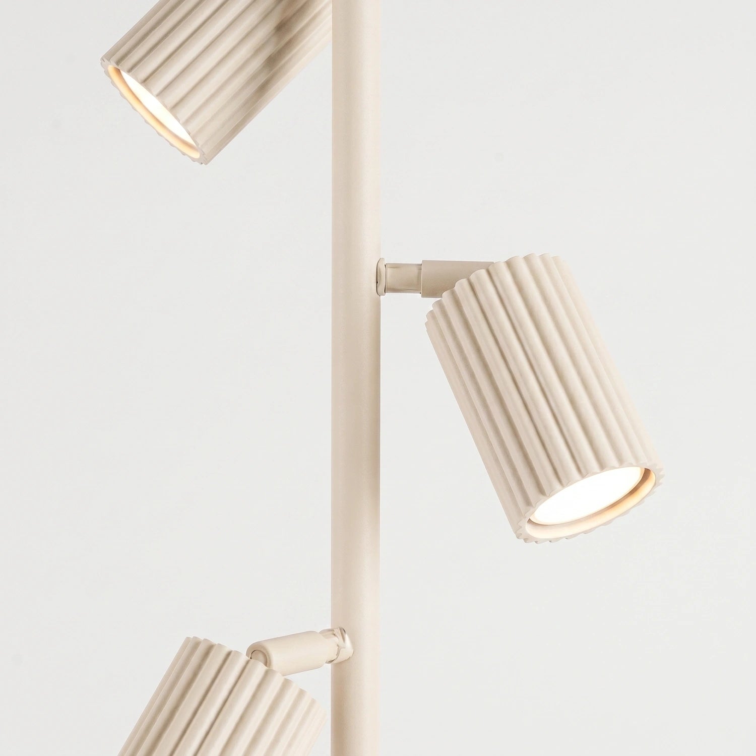 Stehlampe "KARBON 3"