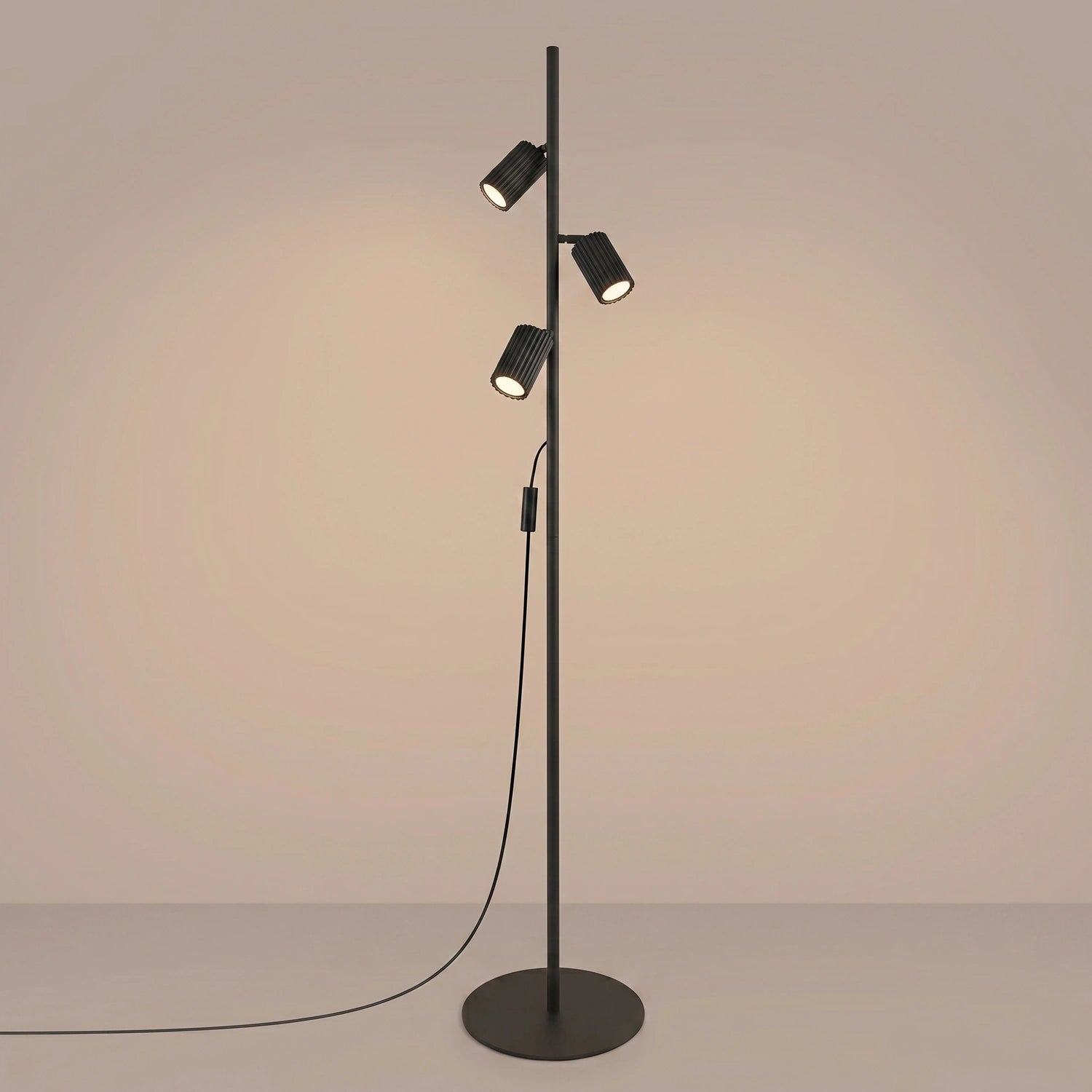 Stehlampe "KARBON 3"