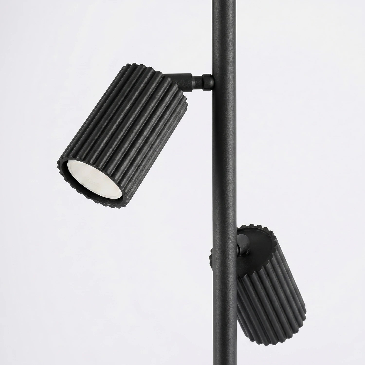Stehlampe "KARBON 3"
