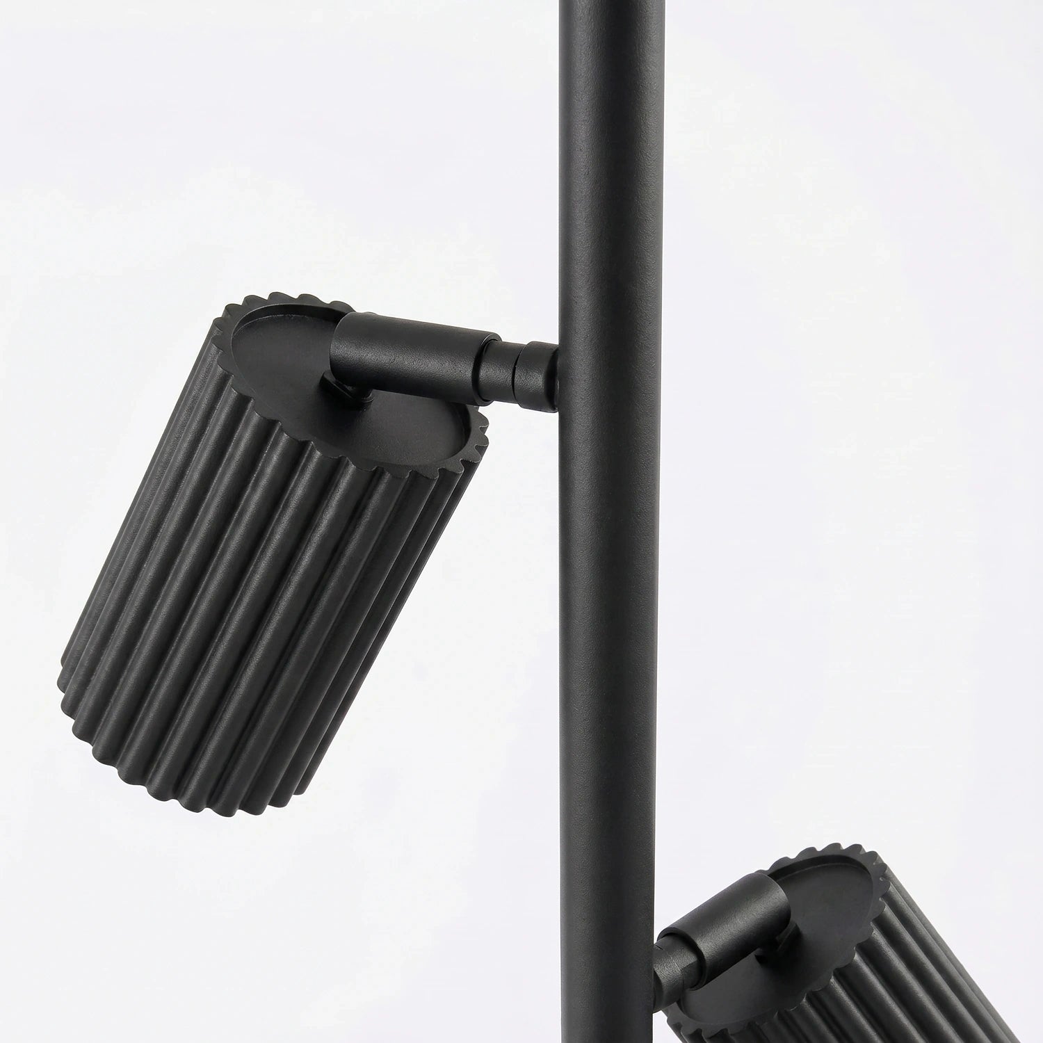 Stehlampe "KARBON 3"