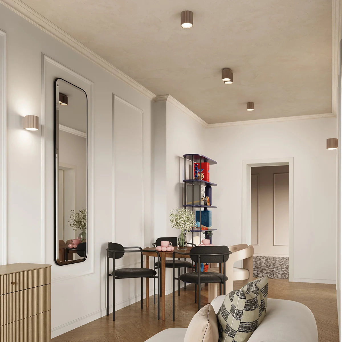 Moderne Wohnzimmerszene mit taupefarbenen Decken- und Wandleuchten der Serie AURA von Dexity – minimalistisches Lichtkonzept mit warmem, architektonischem Design.