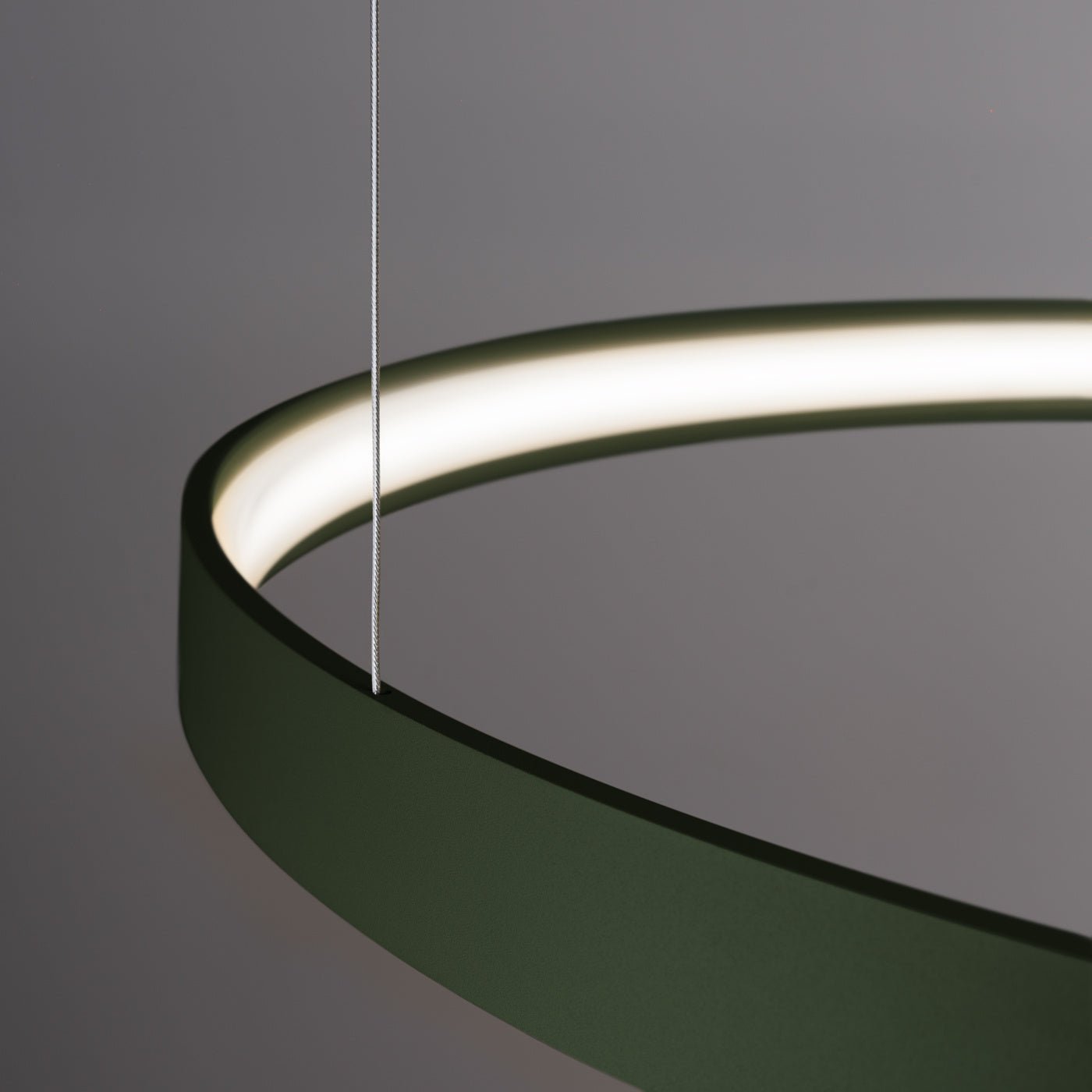 Kronleuchter "RIO 2" 4000K – Pendelleuchte in Olivgrün | Dexity Lichtdesign