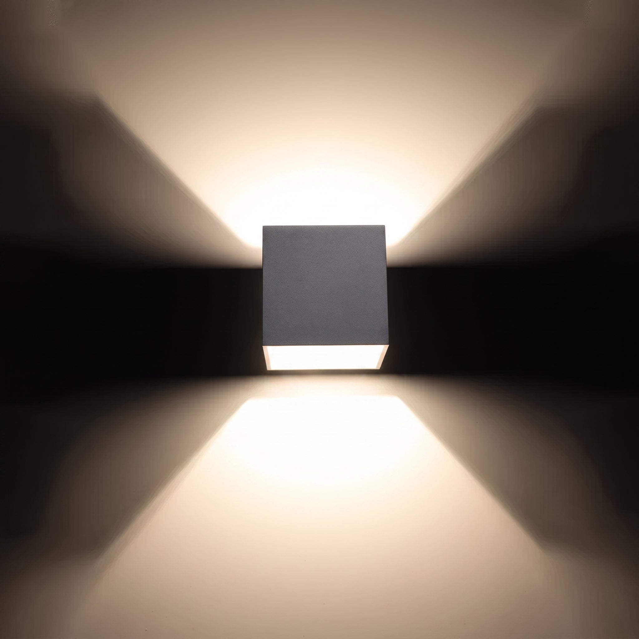 Wandleuchte "QUAD 1"