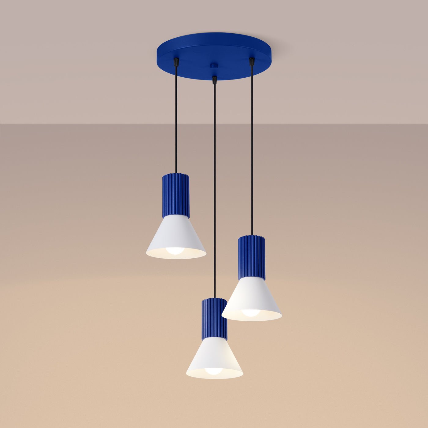 Pendelleuchte "ESTRIA 3P" – in Ultramarin | Dexity Lichtdesign