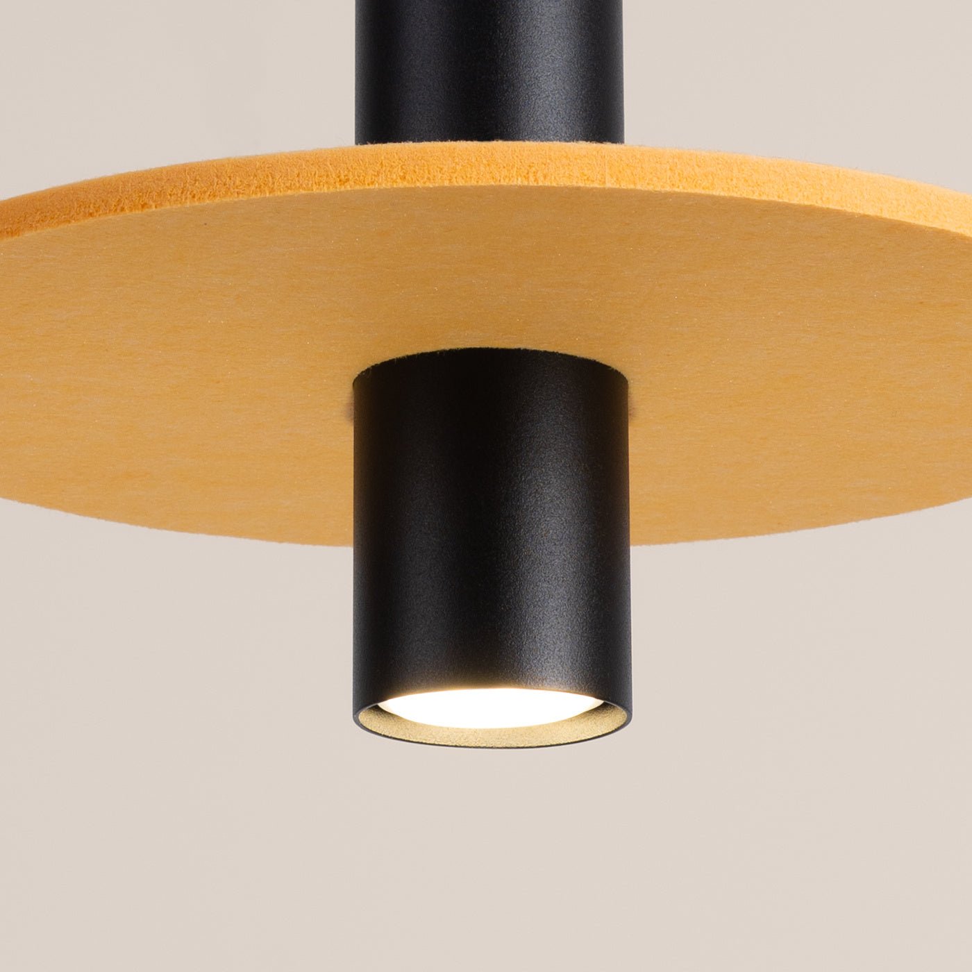 Pendelleuchte "PELTA 1" – in Gelb | Dexity Lichtdesign