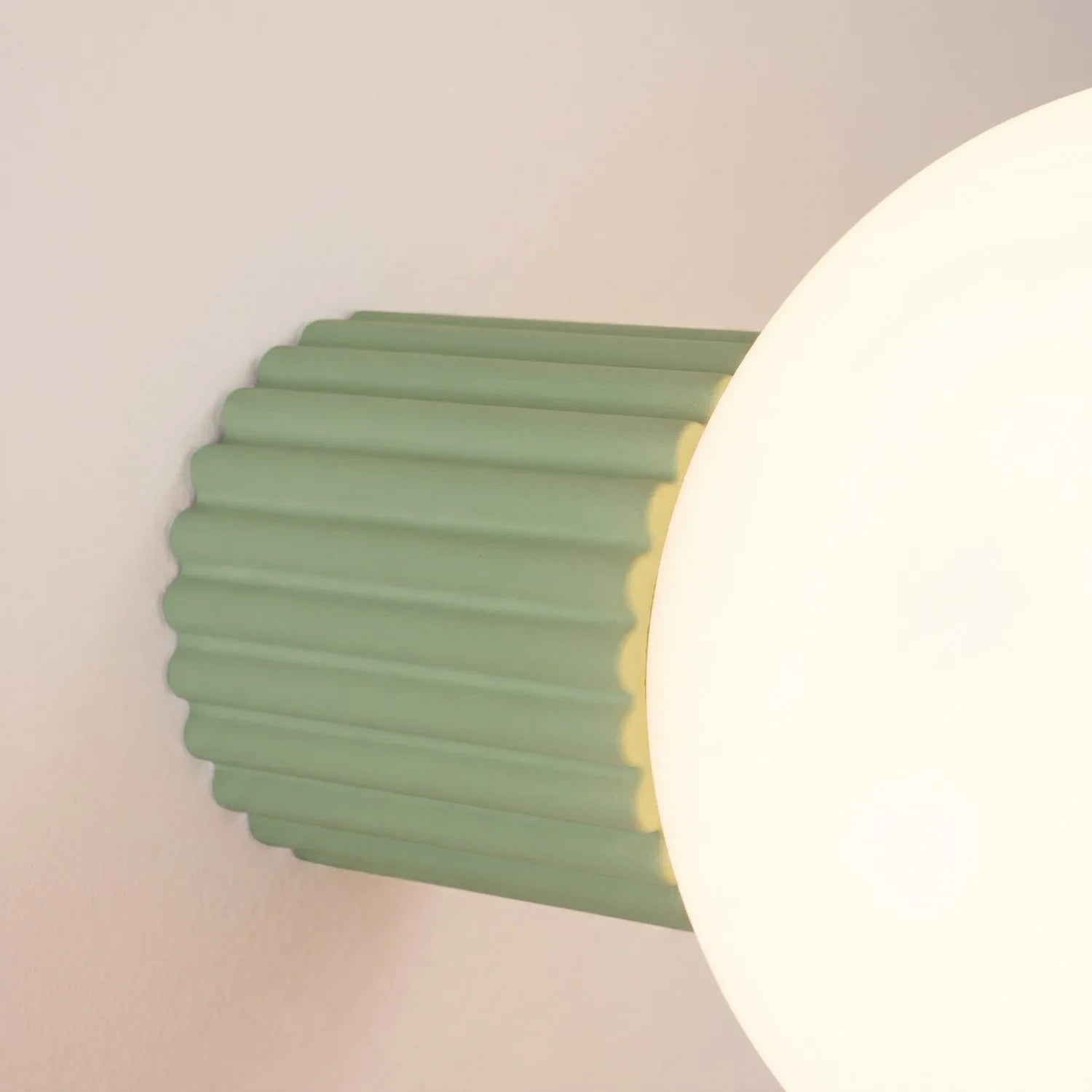 Wandleuchte "HALO" (IP44)