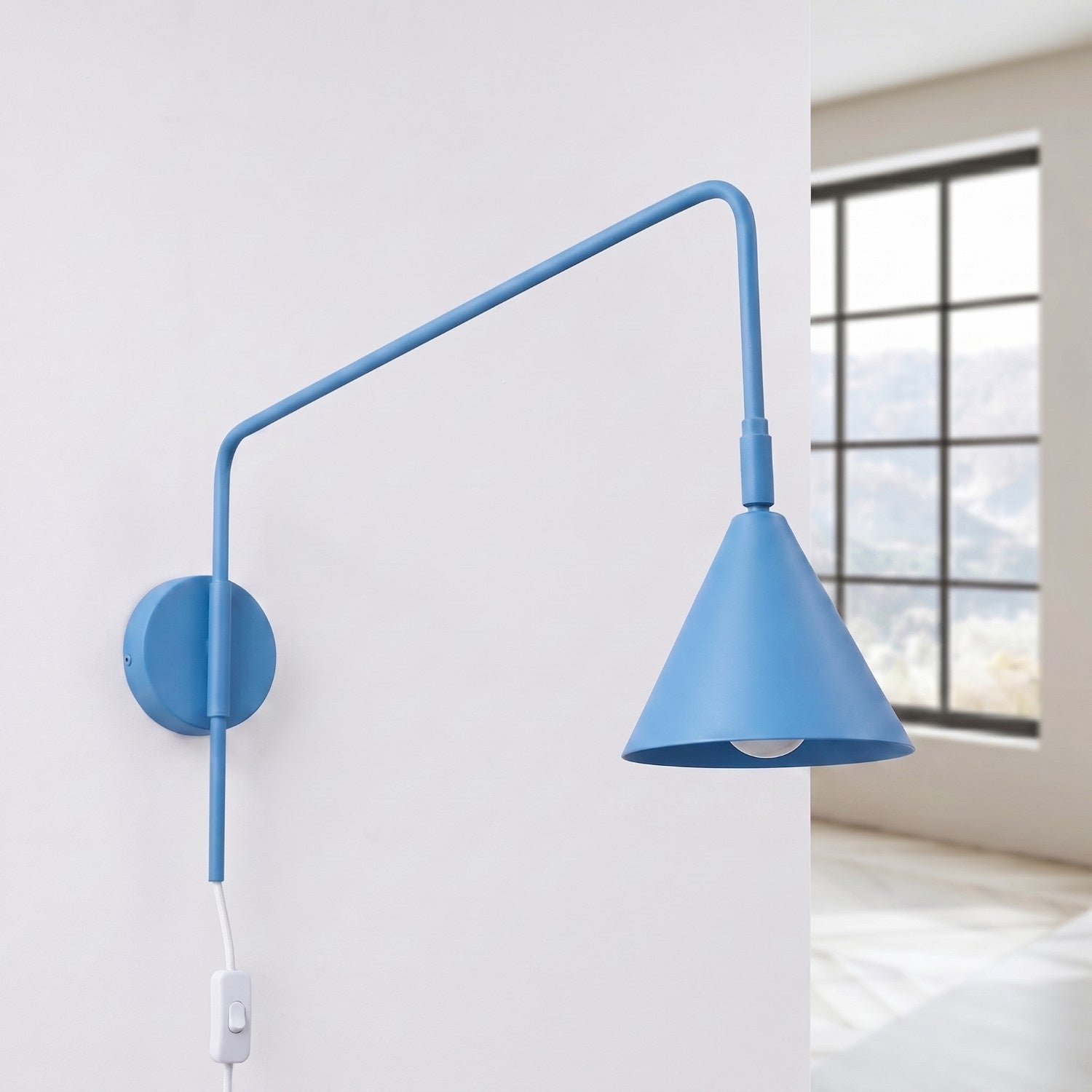 Wandleuchte "NOX" mit Stecker und Kabelschalter