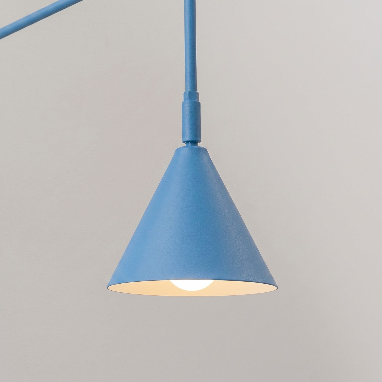 Wandleuchte "NOX" mit Stecker und Kabelschalter