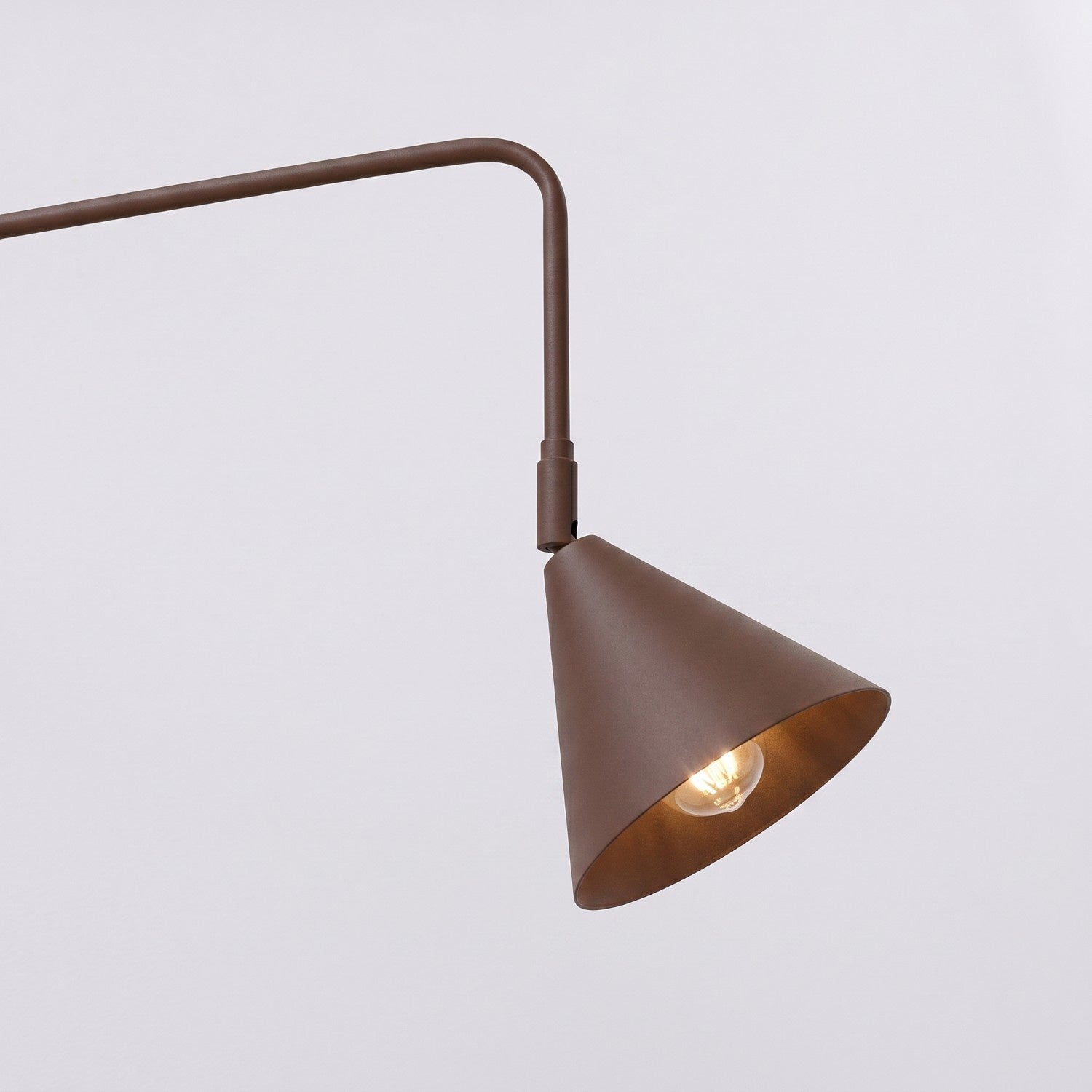 Wandleuchte "NOX" mit Stecker und Kabelschalter