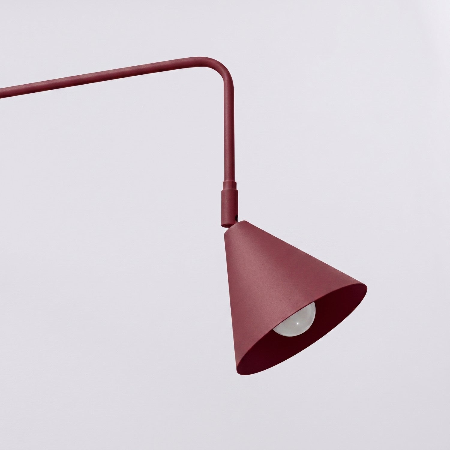 Wandleuchte "NOX" mit Stecker und Kabelschalter