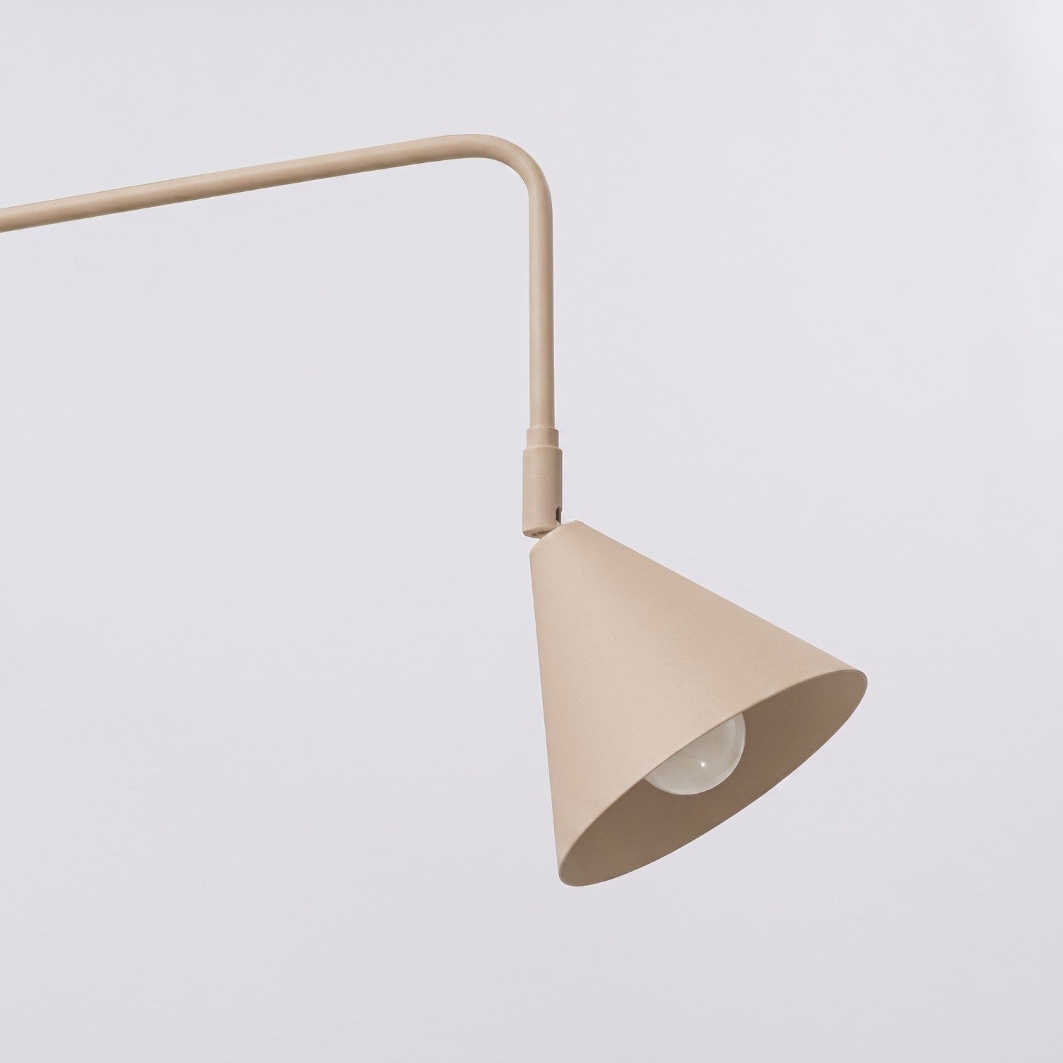 Wandleuchte "NOX" mit Stecker und Kabelschalter