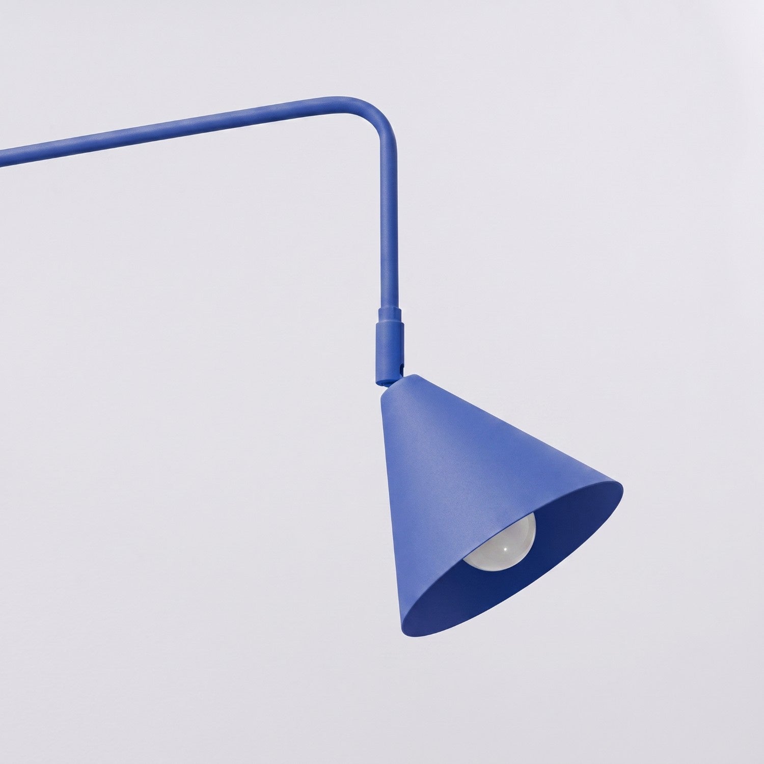 Wandleuchte "NOX" mit Stecker und Kabelschalter