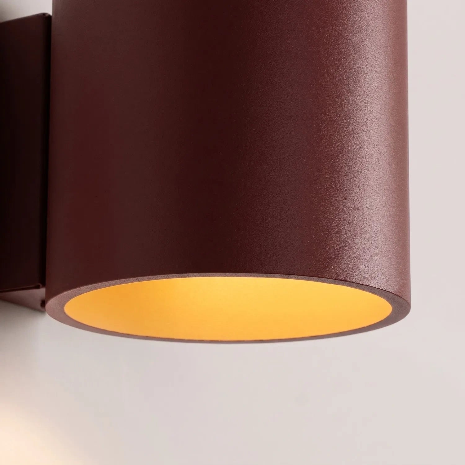 Wandleuchte "Orbis 1" – Wandlampen in Burgunderrot | Dexity Lichtdesign