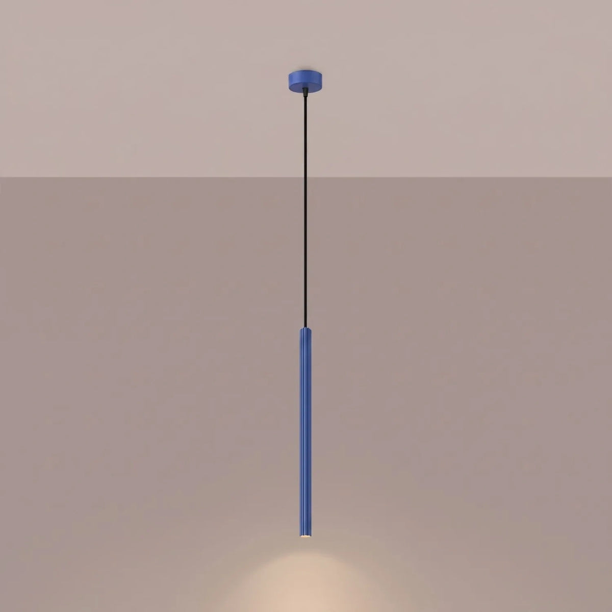 Pendelleuchte "CORA 1" – Pendelleuchten in Ultramarin | Dexity Lichtdesign