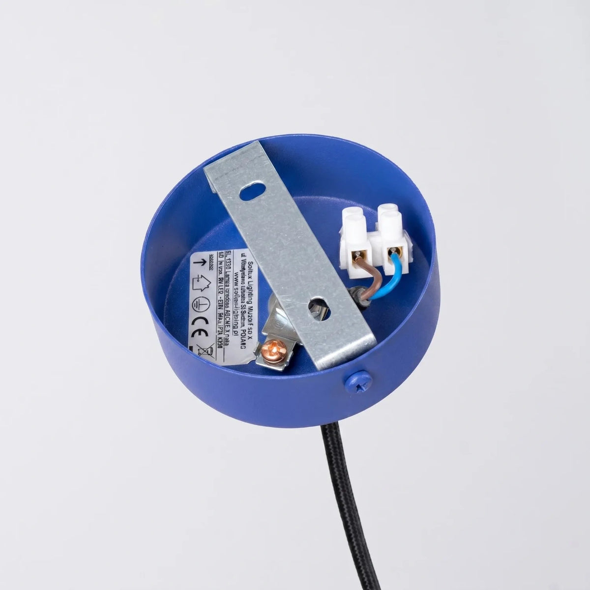 Pendelleuchte "CORA 1" – Pendelleuchten in Ultramarin | Dexity Lichtdesign