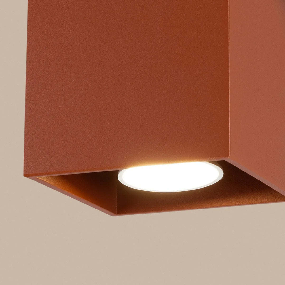 Deckenleuchte "QUAD 1" – Deckenlampen in Rotem Ocker | Dexity Lichtdesign