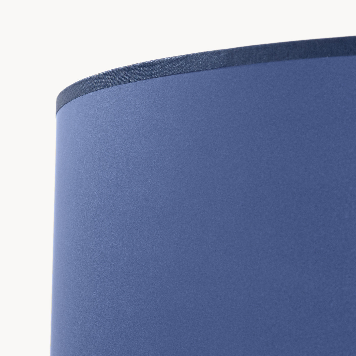 Stehleuchte "NATT" – in Marineblau | Dexity Lichtdesign