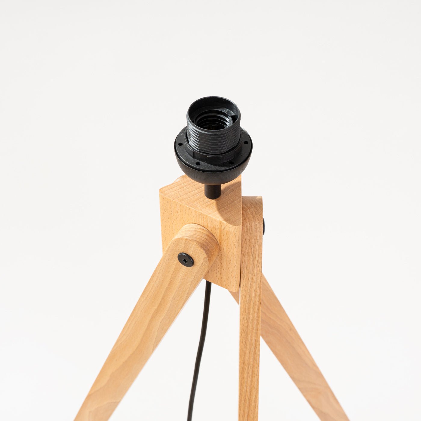 Stehleuchte "NATT" – in Burgunderrot | Dexity Lichtdesign