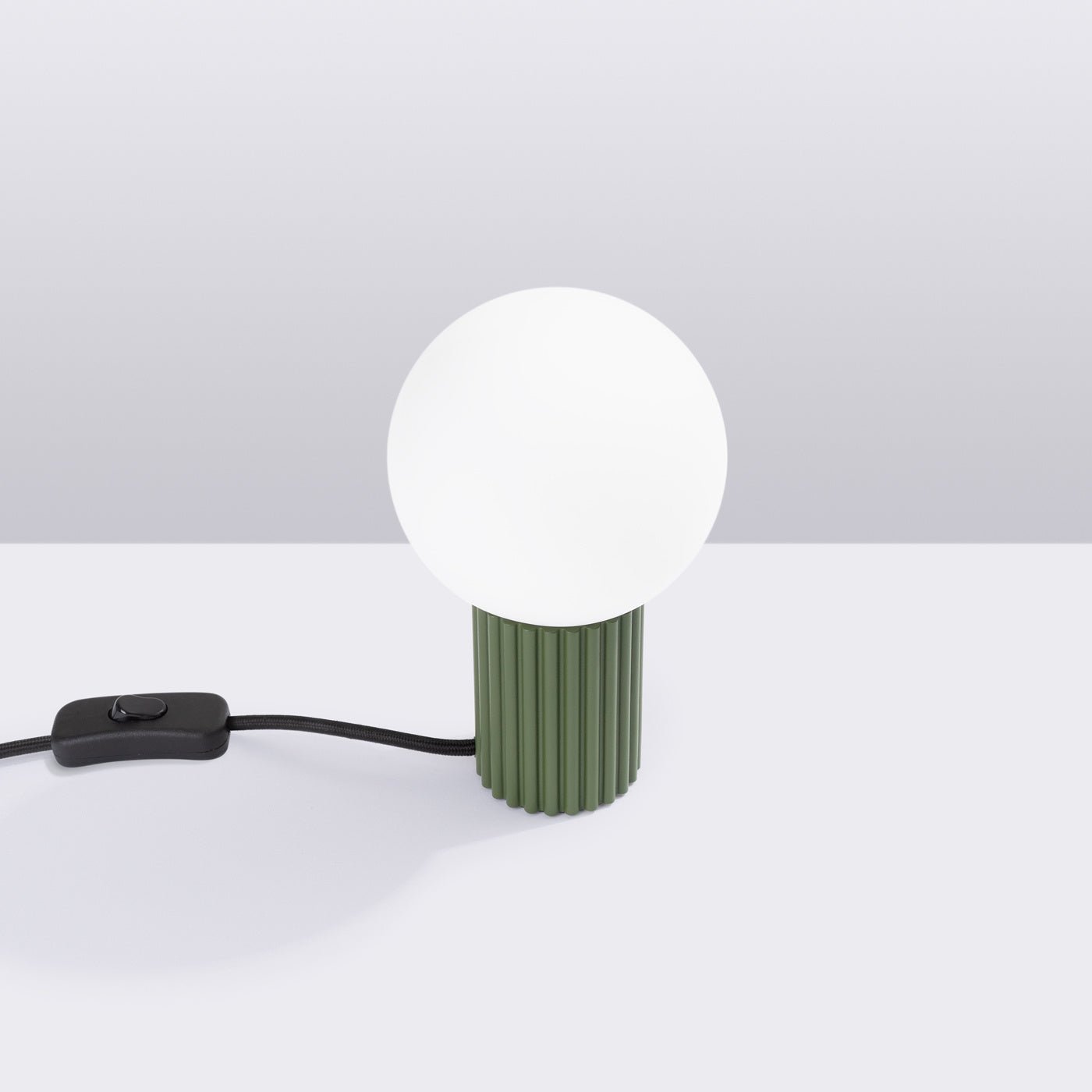 Tischlampe "HALO" – Schreibtischlampen in Olivgrün | Dexity Lichtdesign