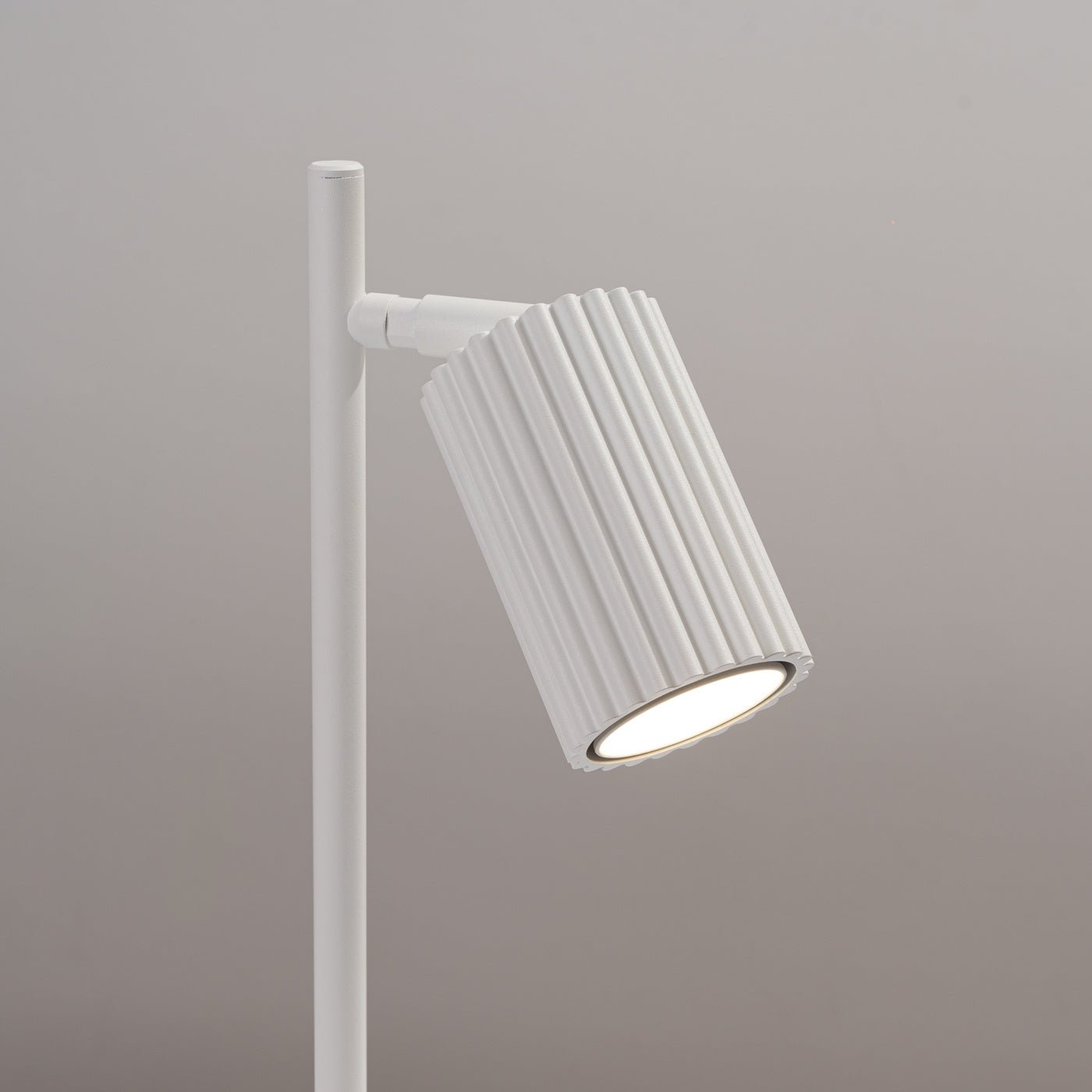 Tischlampe "KARBON" – Schreibtischlampen in Weiß | Dexity Lichtdesign