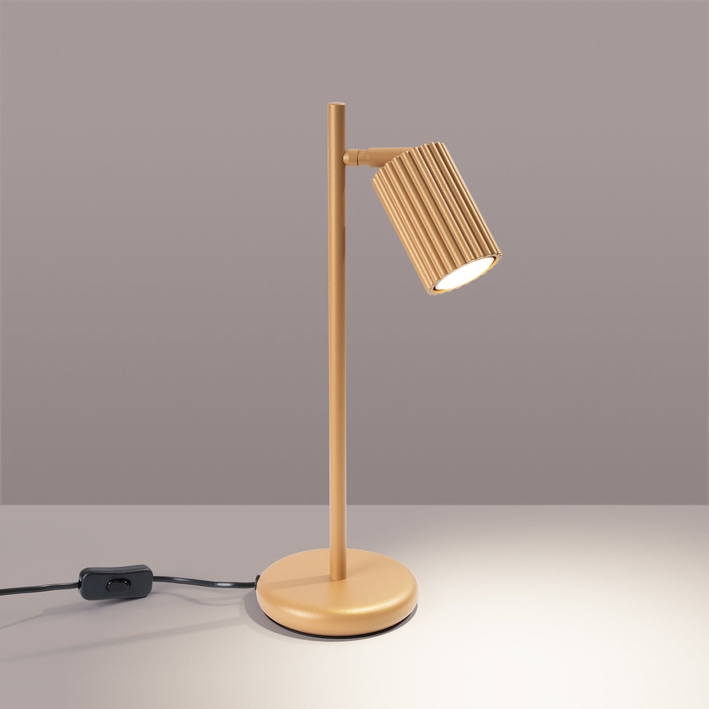 Tischlampe "KARBON" – Schreibtischlampen in Golden | Dexity Lichtdesign
