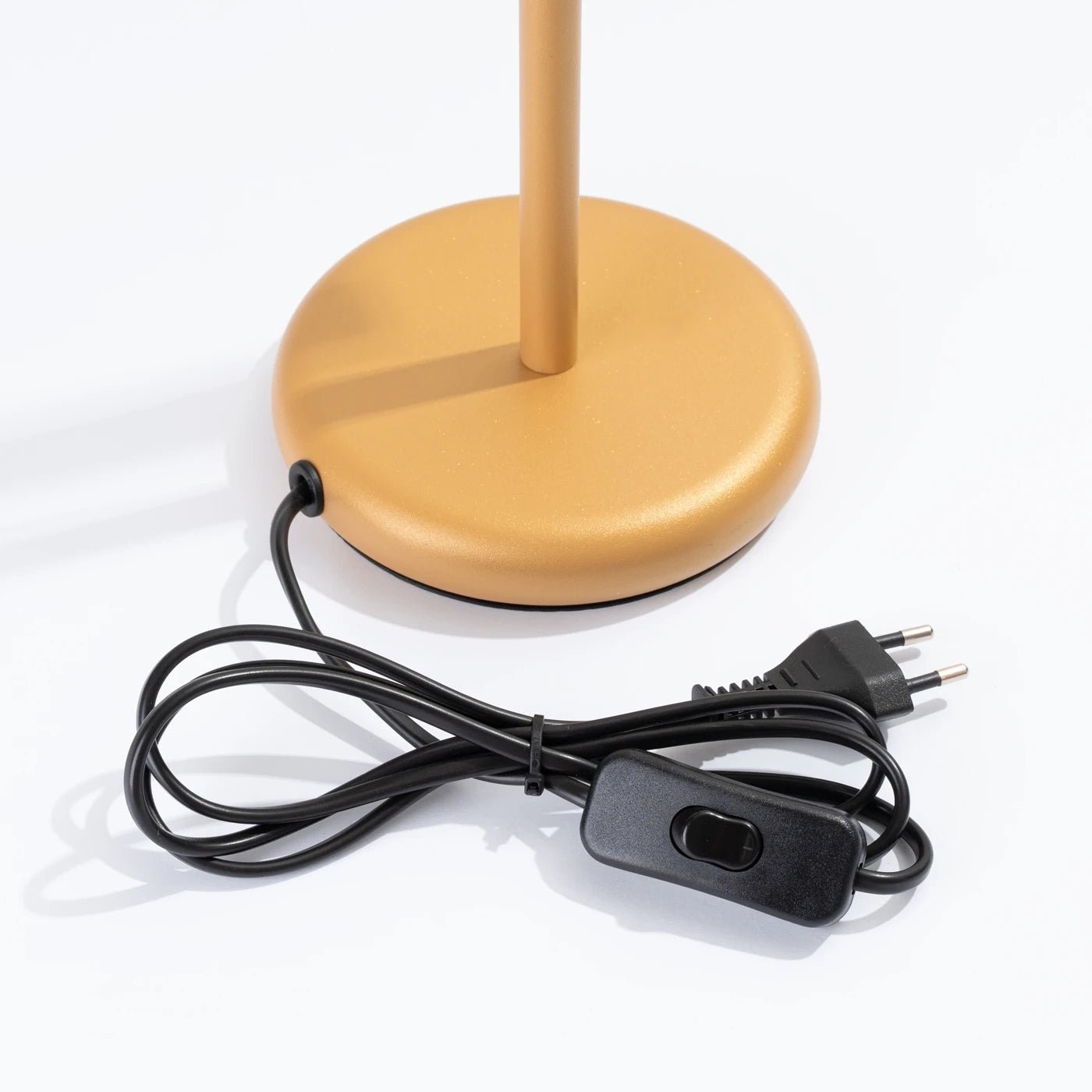 Tischlampe "PASTELO" – Schreibtischlampe in Golden | Dexity Lichtdesign