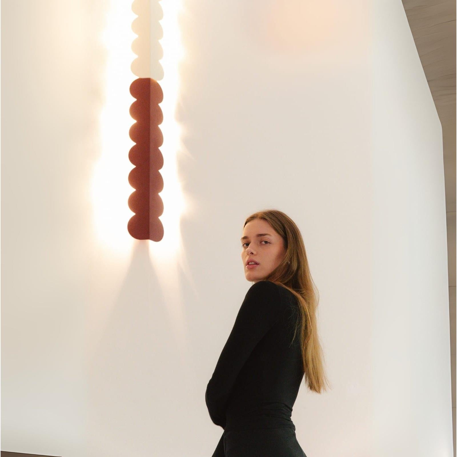 Wandleuchte "BISCUIT" – Wandleuchte in Roter Ocker | Dexity Lichtdesign