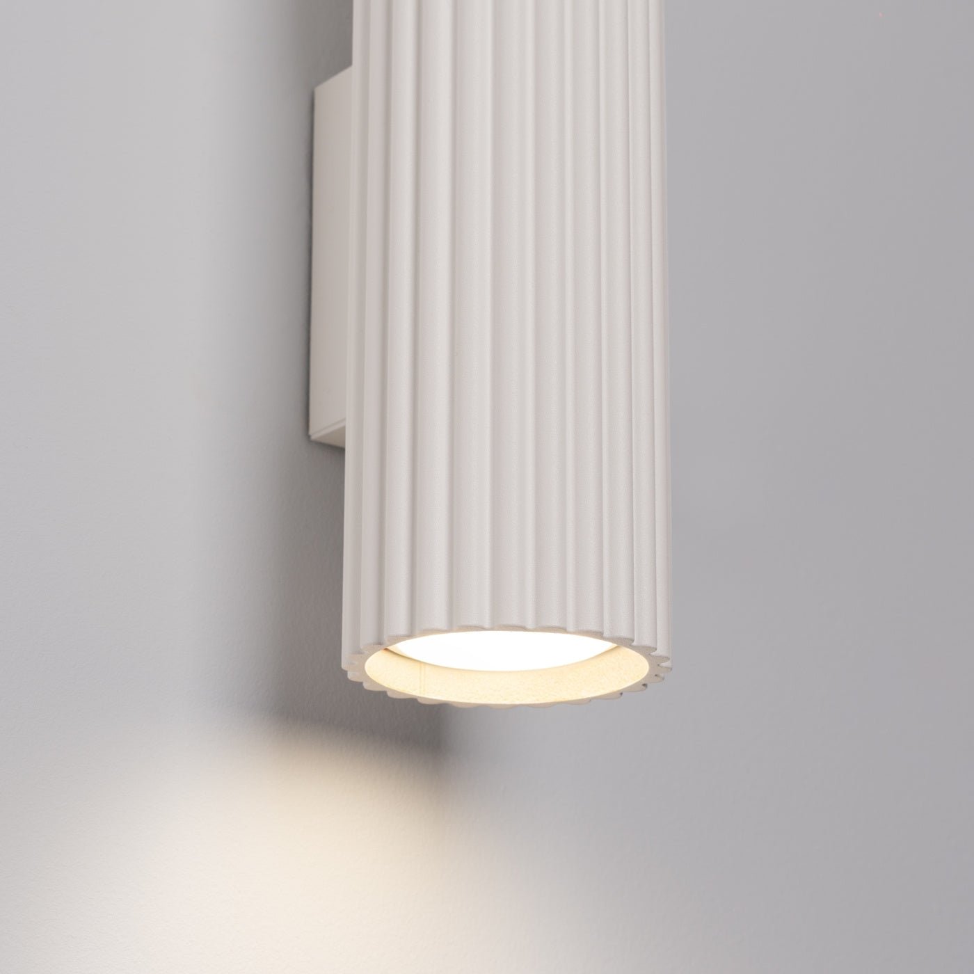 Wandleuchte "KARBON 30" – Wandleuchte in Beige | Dexity Lichtdesign